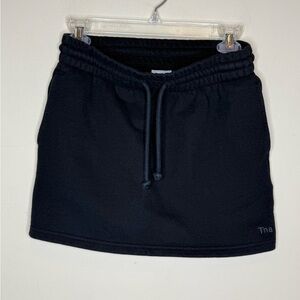 TNA cozy boyfriend  Black fleece Mini Skirt